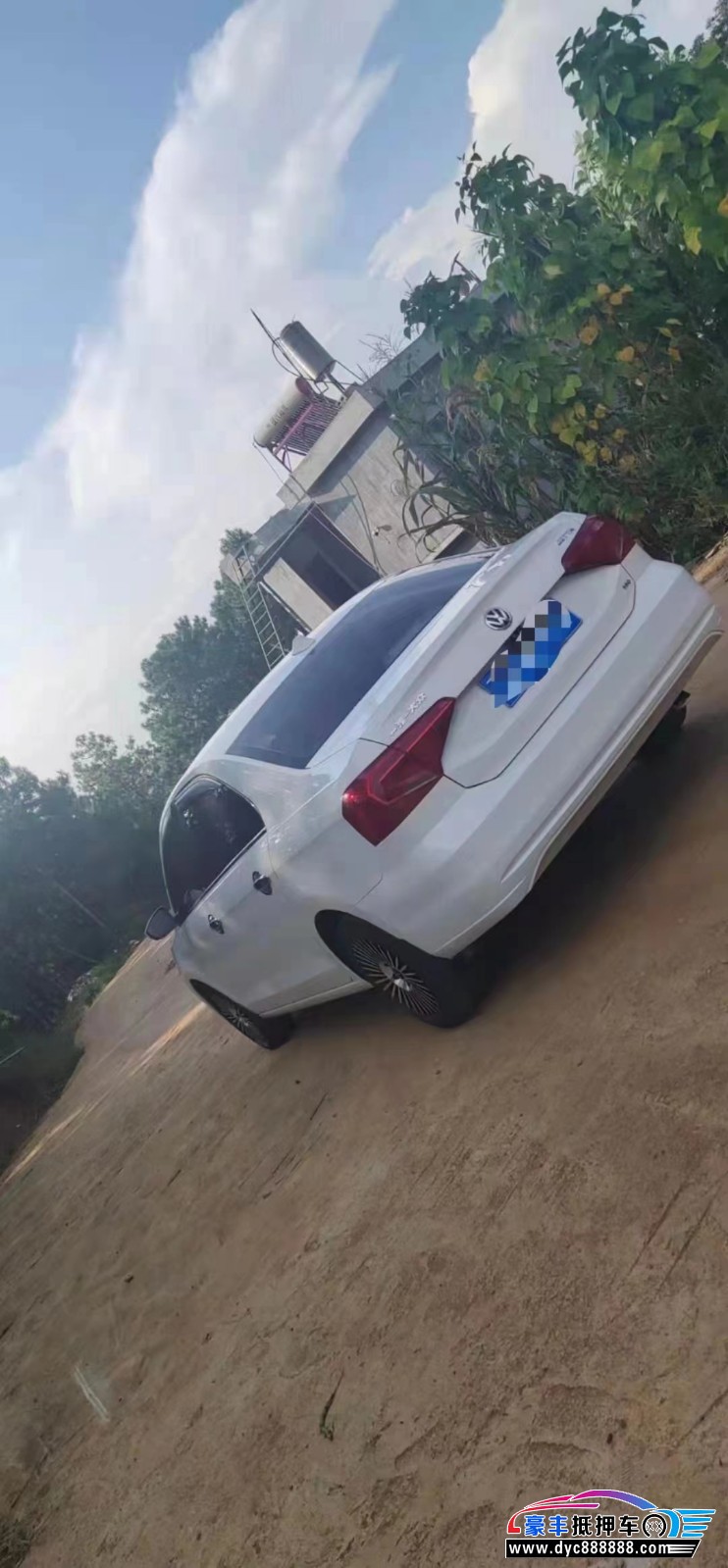 17年大众捷达轿车抵押车出售