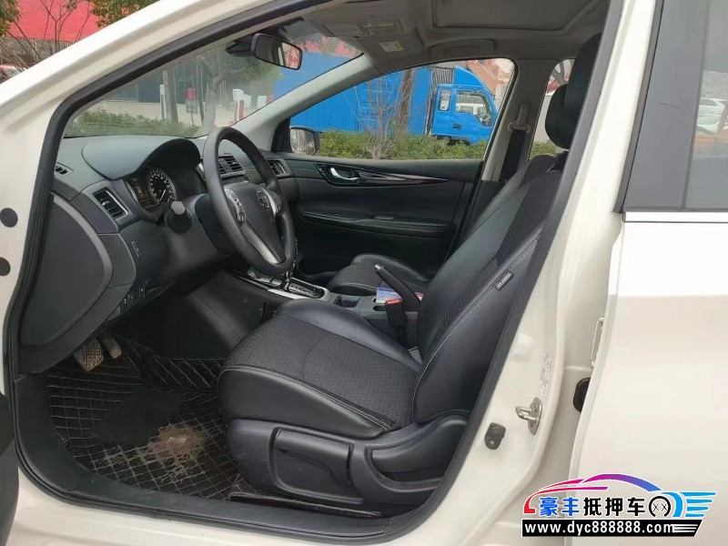 19年日产骐达轿车抵押车出售