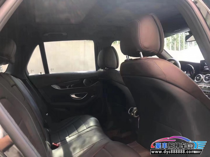 17年奔驰GLC轿车抵押车出售