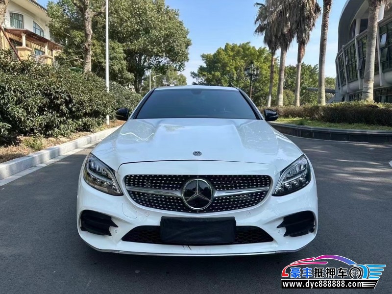 20年奔驰C轿车抵押车出售