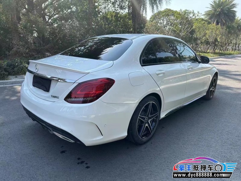 20年奔驰C轿车抵押车出售