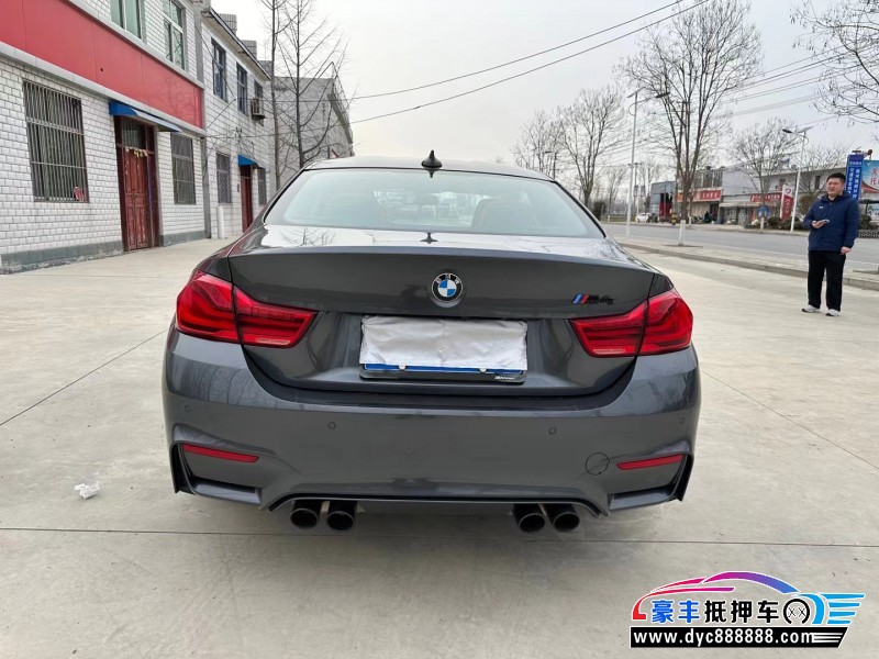 18年宝马M4轿车抵押车出售