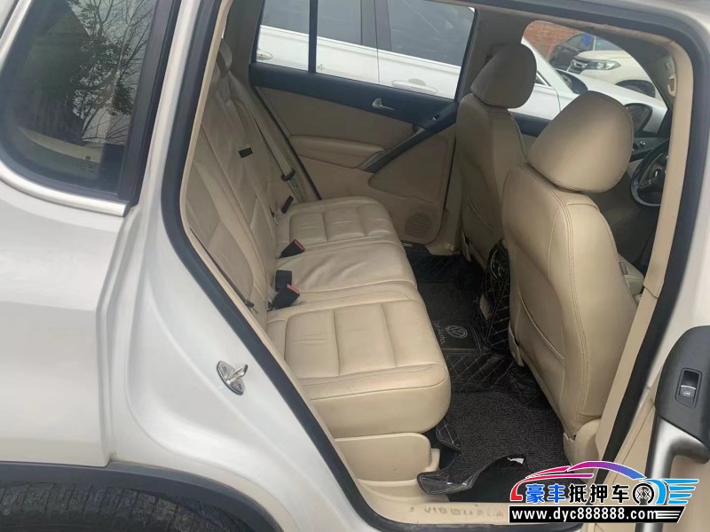 13年大众途观轿车抵押车出售