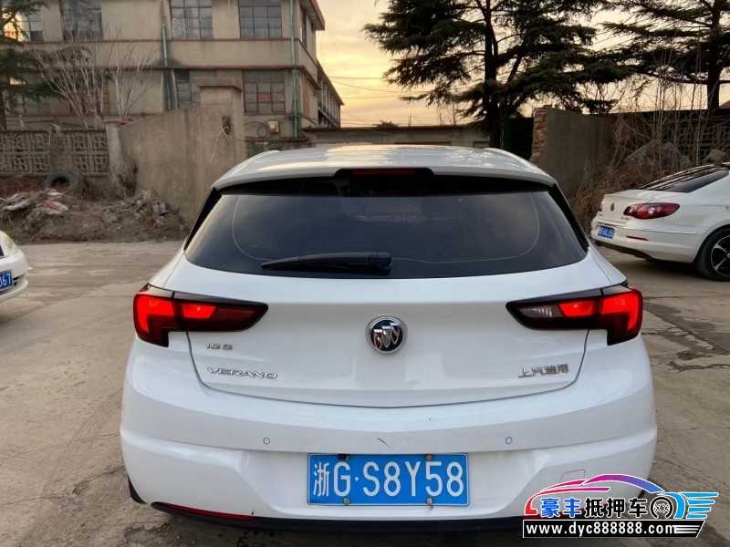 17年别克威朗轿车抵押车出售