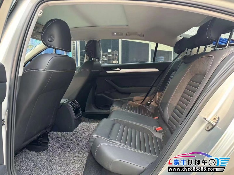 20年大众迈腾轿车抵押车出售