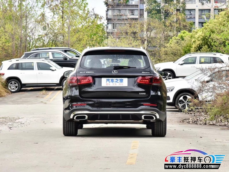 22年奔驰GLCSUV抵押车出售