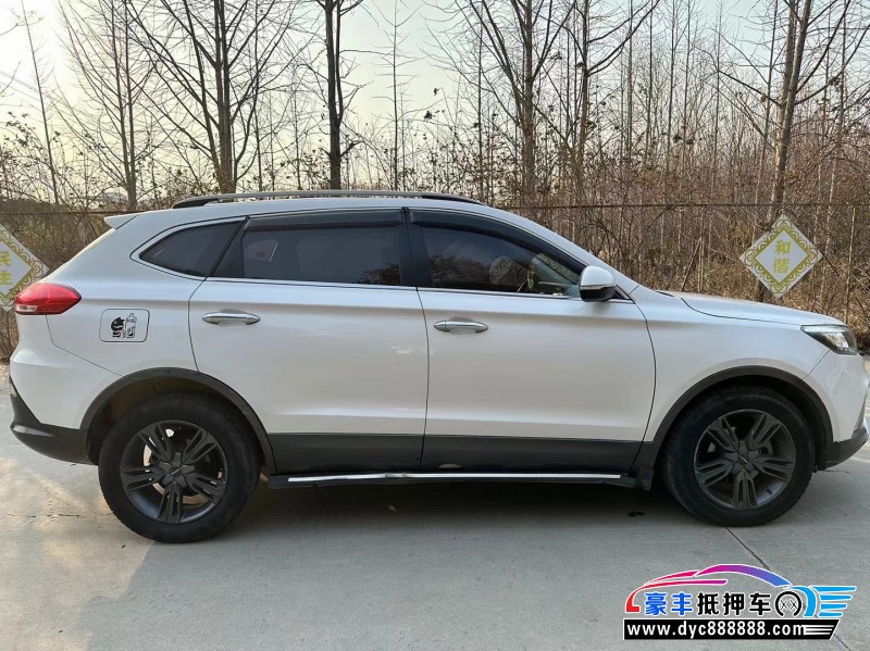 15年猎豹汽车CS10轿车抵押车出售