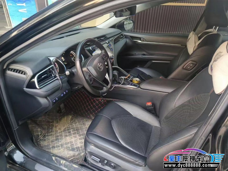 20年丰田凯美瑞轿车抵押车出售