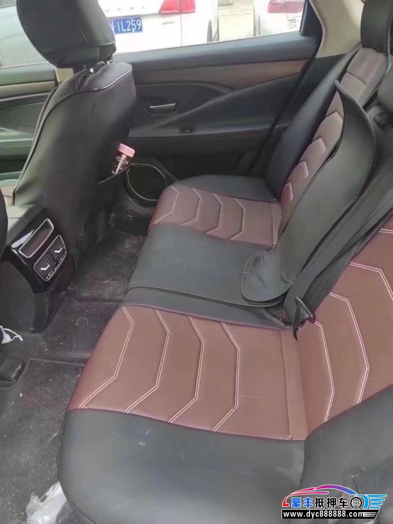 19年吉利博瑞轿车抵押车出售