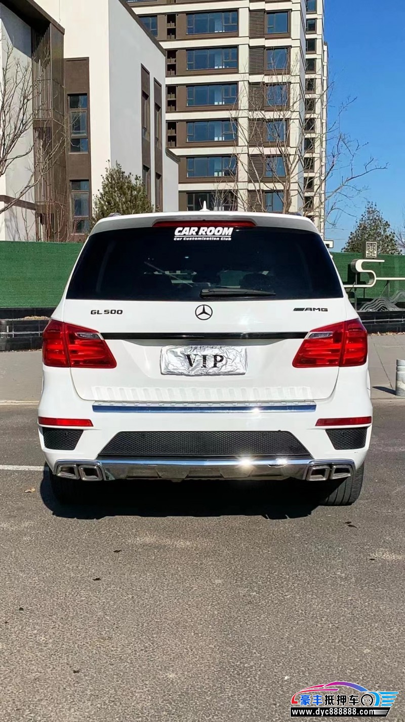 14年奔驰GL级轿车抵押车出售