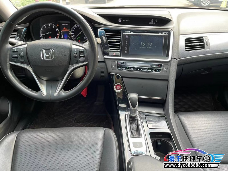 18年本田思铂睿轿车抵押车出售