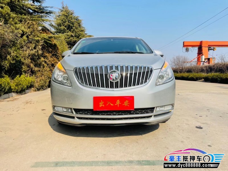 14年别克GL8轿车抵押车出售