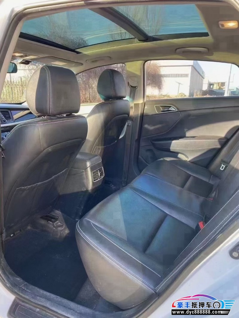 17年现代名图轿车抵押车出售