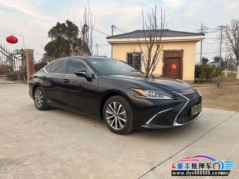 19年雷克萨斯ES轿车抵押车出售