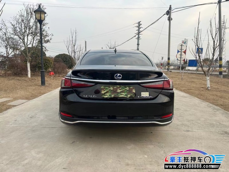 19年雷克萨斯ES轿车抵押车出售