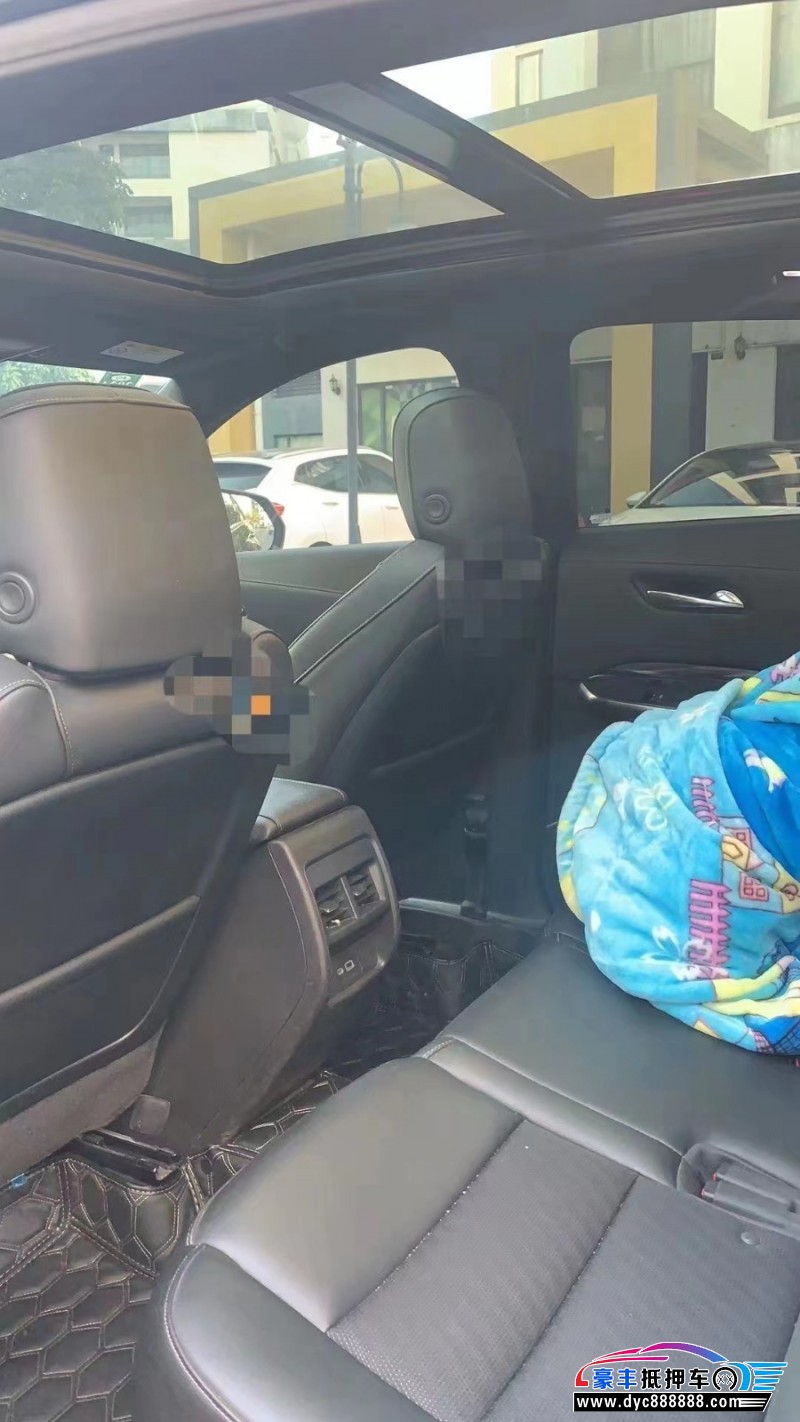 21年凯迪拉克XT4轿车抵押车出售