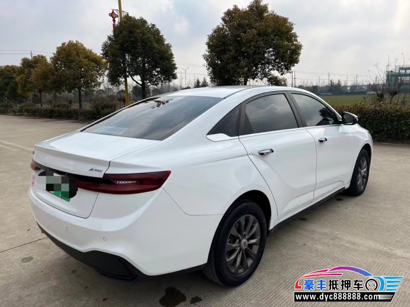 21年吉利几何轿车抵押车出售