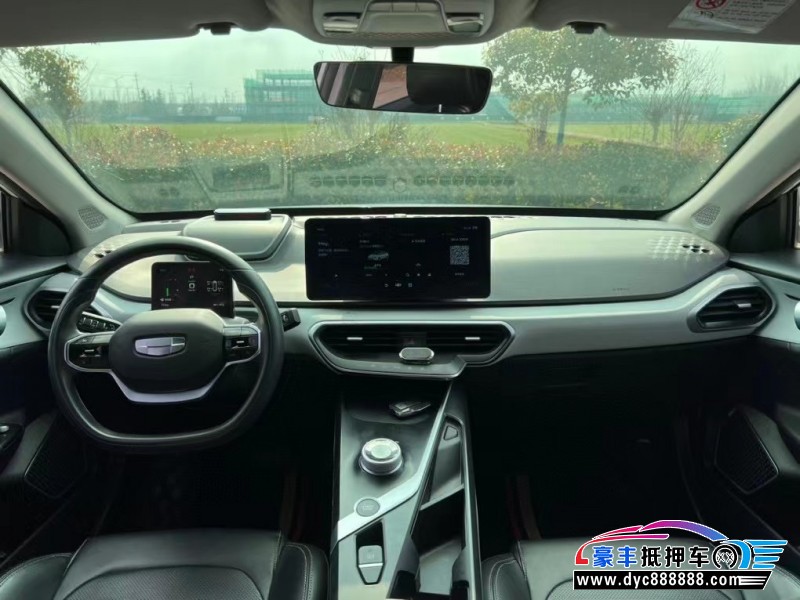 21年吉利几何轿车抵押车出售