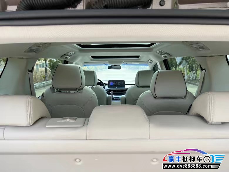 22年别克GL8SUV抵押车出售