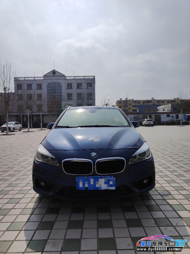 18年宝马2系轿车抵押车出售