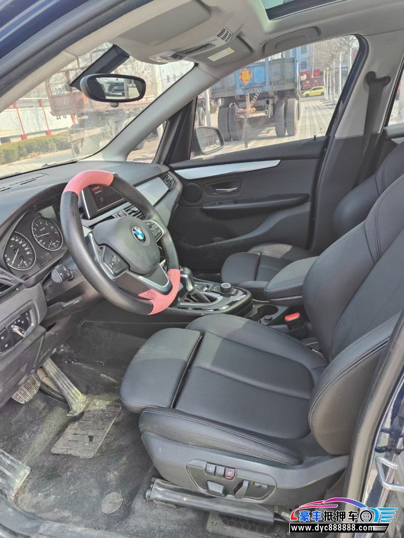 18年宝马2系轿车抵押车出售