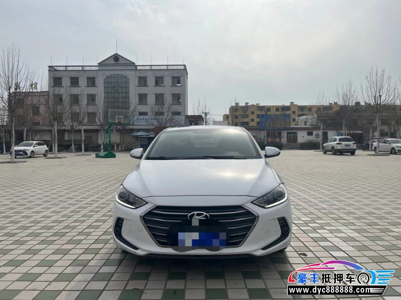 17年现代领动轿车抵押车出售