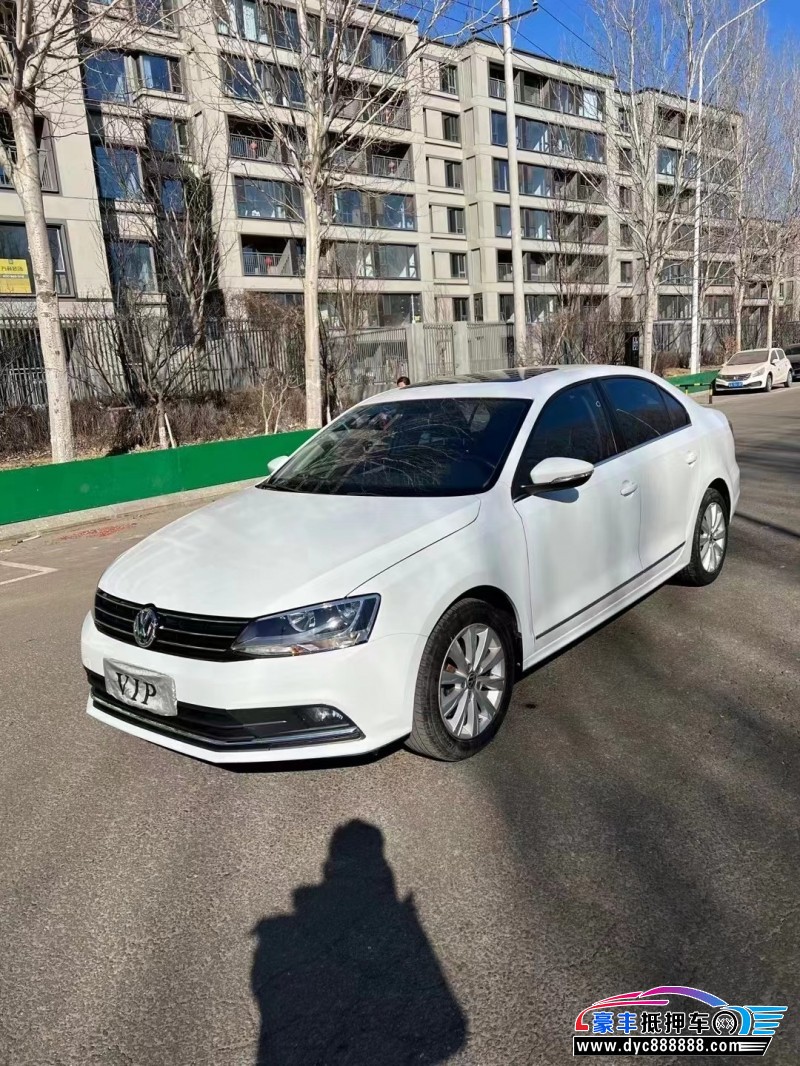 16年大众速腾轿车抵押车出售