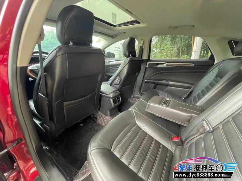 13年福特蒙迪欧轿车抵押车出售