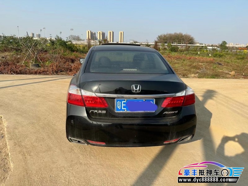 15年本田雅阁轿车抵押车出售