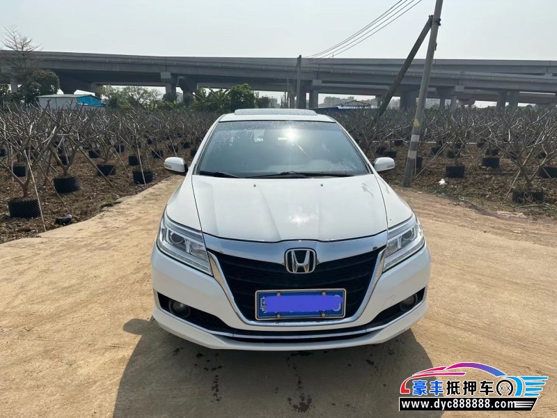 17年本田凌派轿车抵押车出售