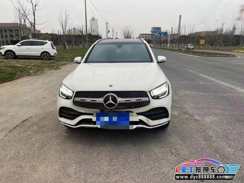 22年奔驰GLCSUV抵押车出售
