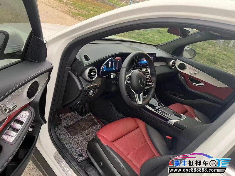 22年奔驰GLCSUV抵押车出售