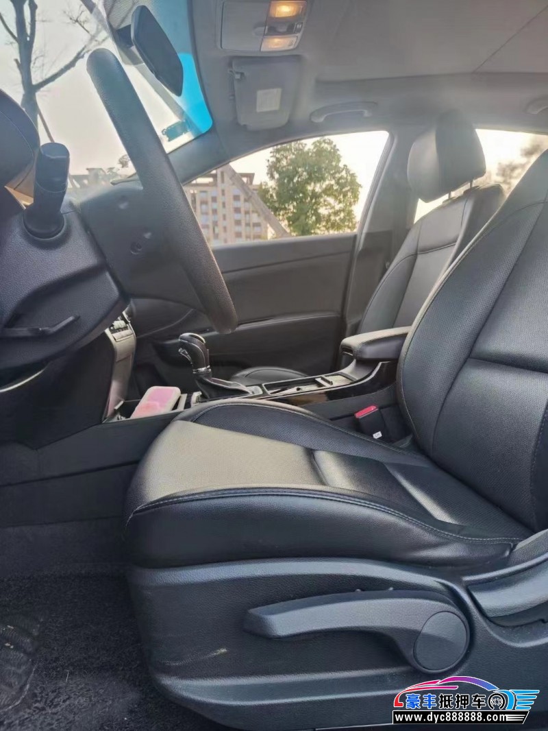 15年现代名图轿车抵押车出售