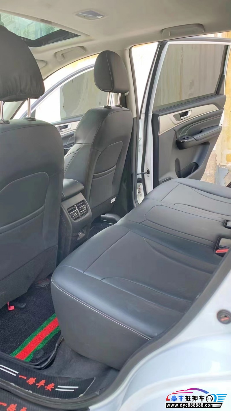 21年长城M6轿车抵押车出售