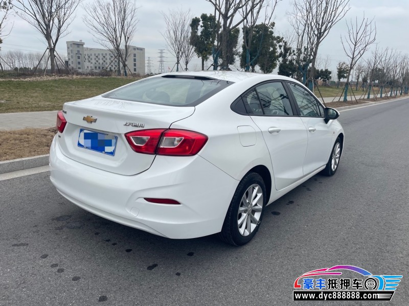 18年雪佛兰科鲁兹轿车抵押车出售