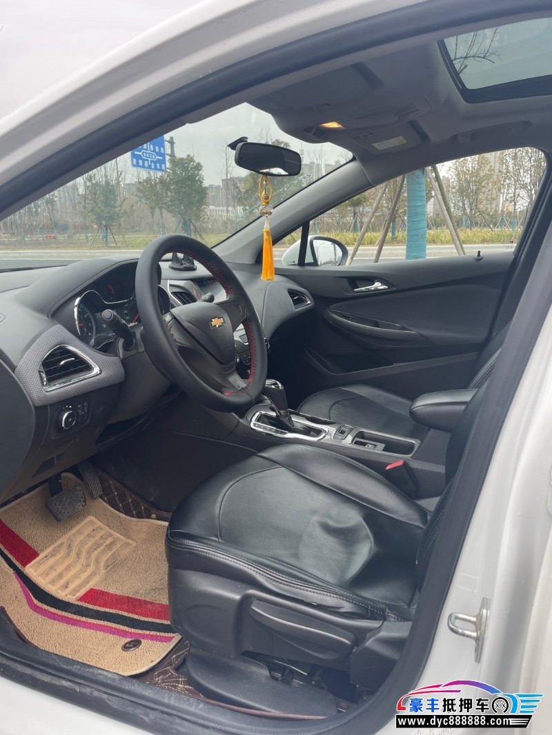 18年雪佛兰科鲁兹轿车抵押车出售