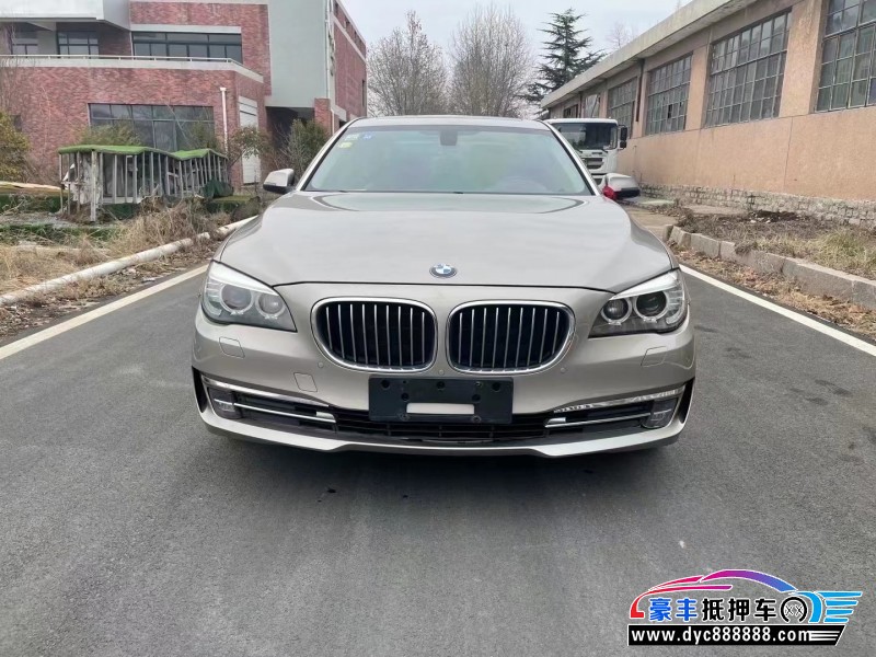 14年宝马7系轿车抵押车出售