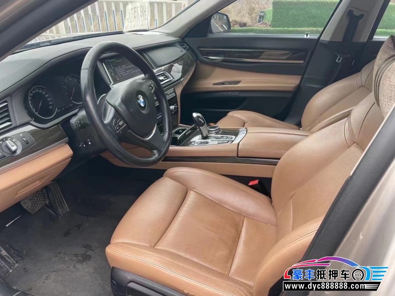 14年宝马7系轿车抵押车出售