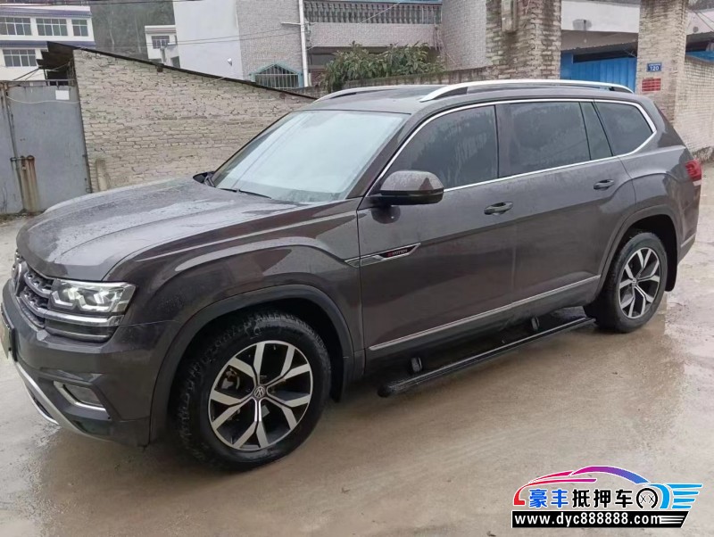 18年大众途昂轿车抵押车出售