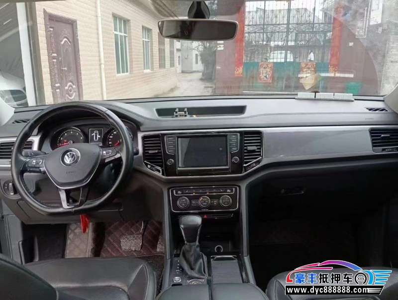 18年大众途昂轿车抵押车出售