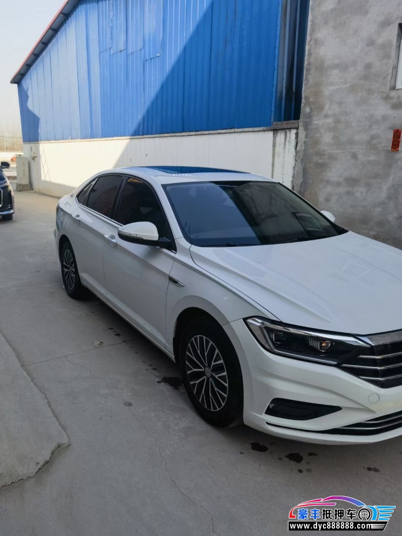 20年大众速腾轿车抵押车出售