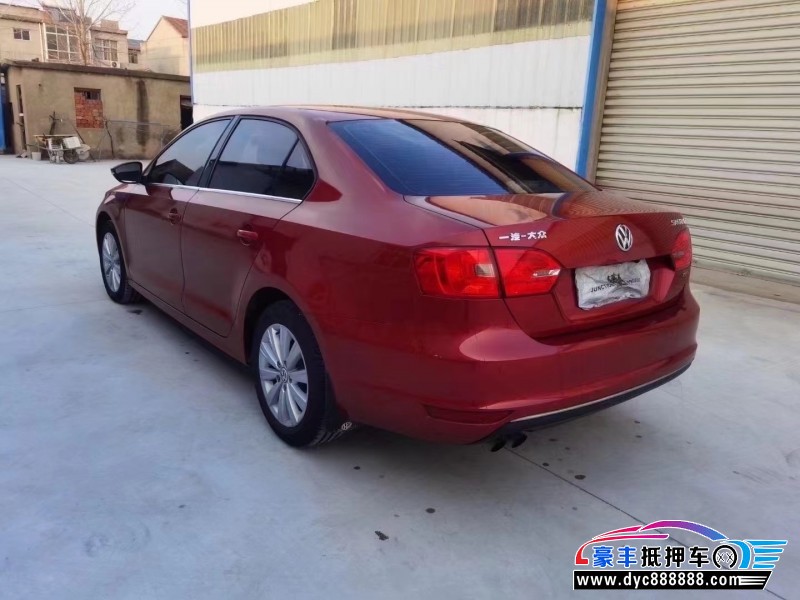 15年大众速腾轿车抵押车出售