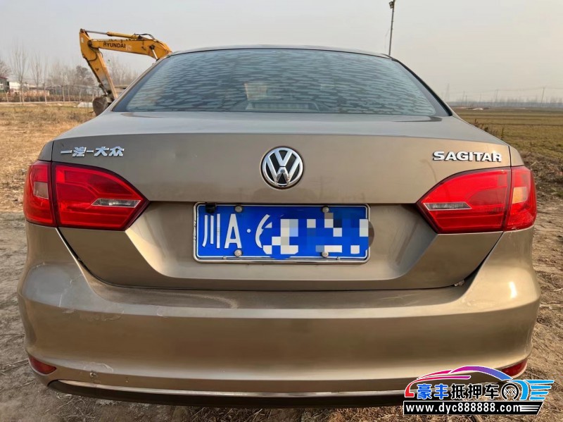 13年大众速腾轿车抵押车出售