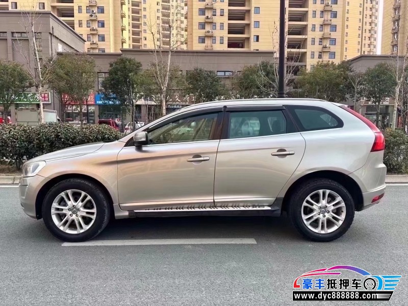 15年沃尔沃XC60SUV抵押车出售