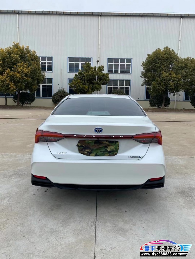 22年丰田亚洲龙轿车抵押车出售