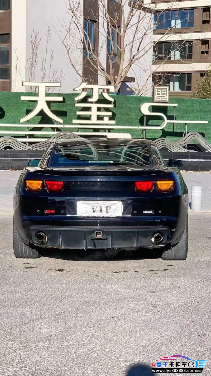 12年雪佛兰科迈罗轿车抵押车出售