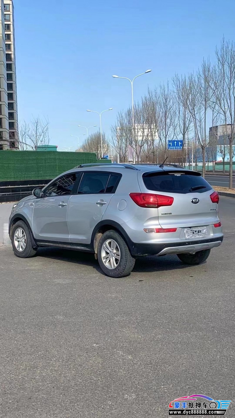 15年起亚智跑轿车抵押车出售