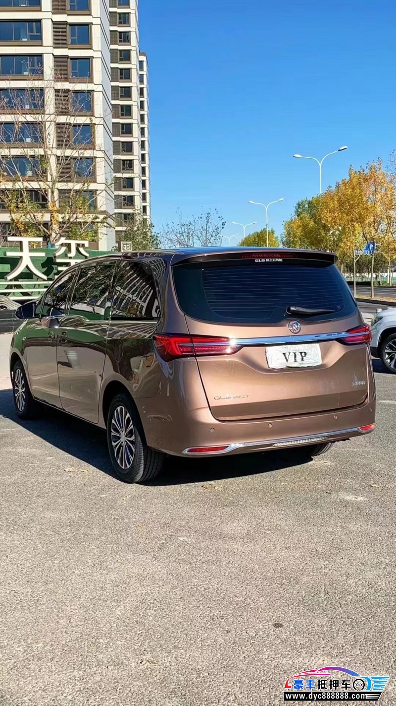 22年别克GL8轿车抵押车出售