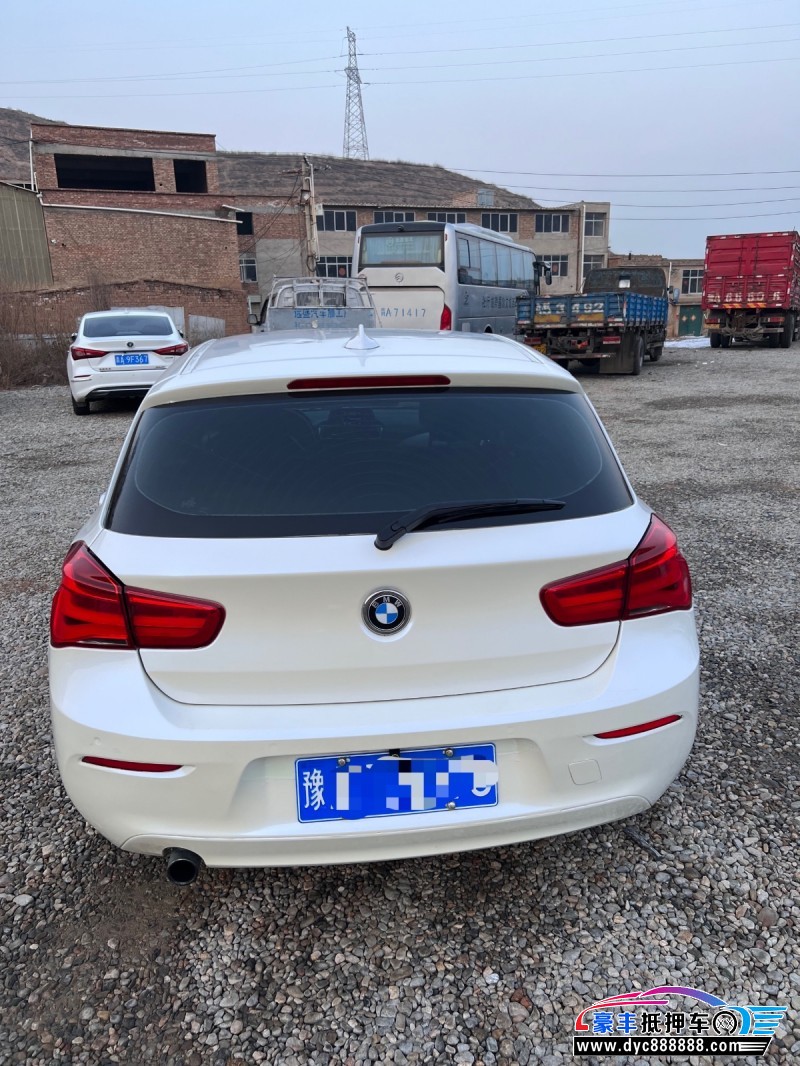 16年宝马1系轿车抵押车出售