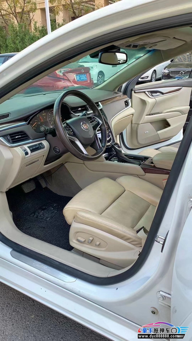 13年凯迪拉克XTS轿车抵押车出售